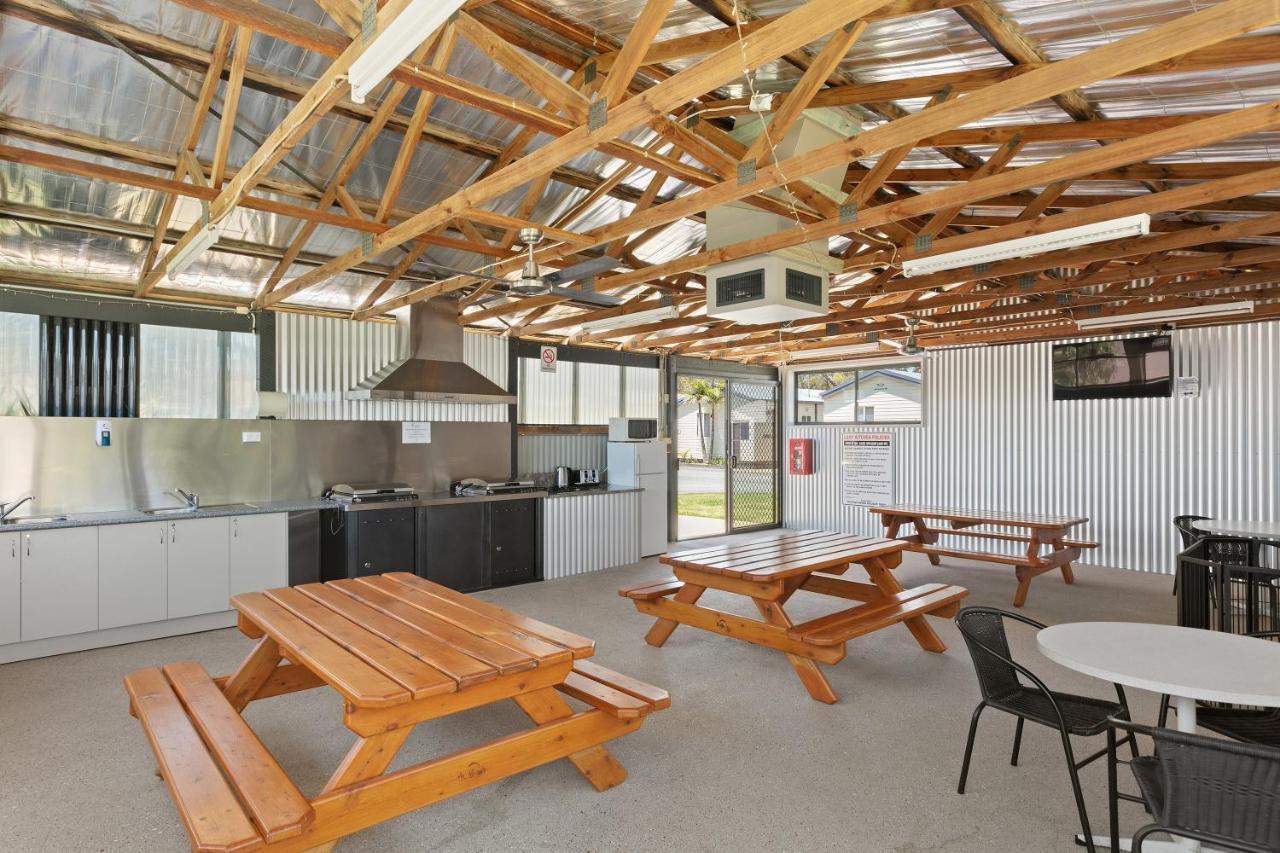 Big4 Moama Holiday Park Extérieur photo