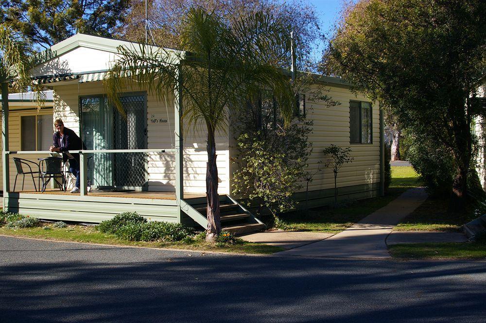 Big4 Moama Holiday Park Extérieur photo